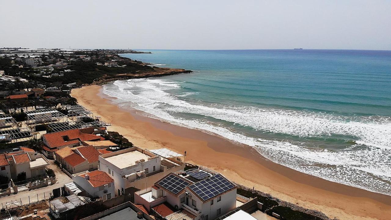 Casa Barca - Le Chiavi Degli Iblei Punta Braccetto Exterior foto
